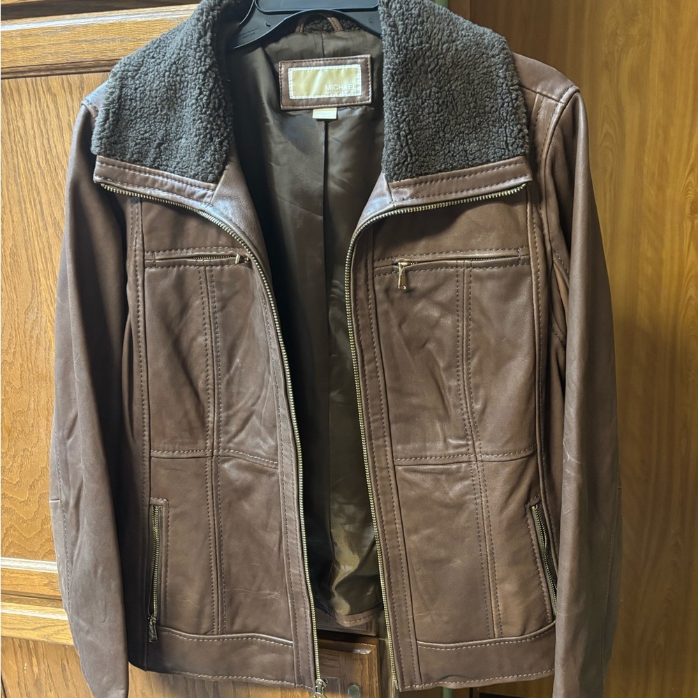 Michael Kors Chocolate 100% Leather Jacket with Faux fur collar